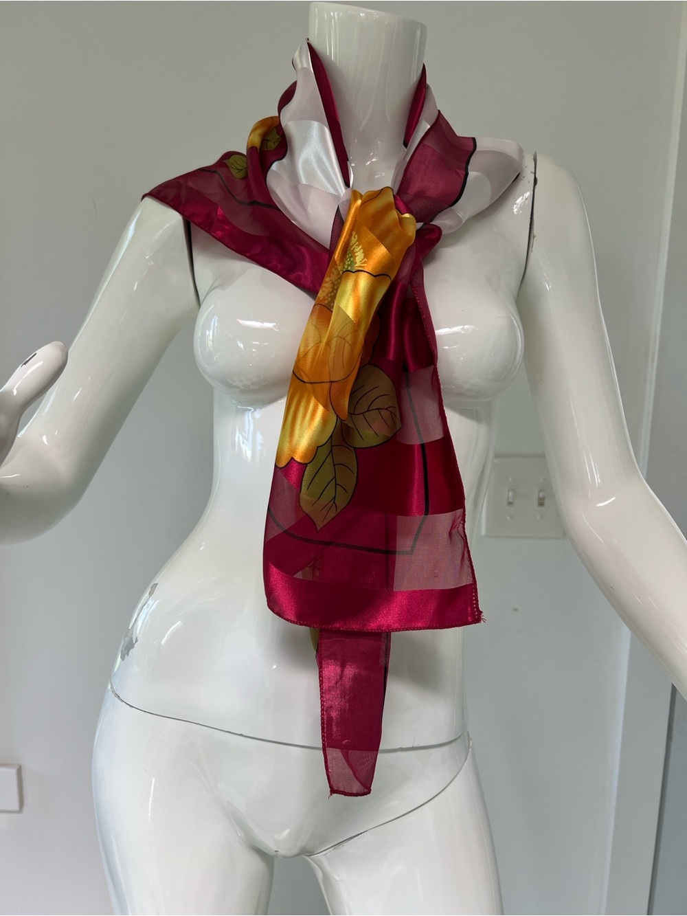 Made in Italy Silky scarf Bandanna floral boho Dopamine 38”x38”